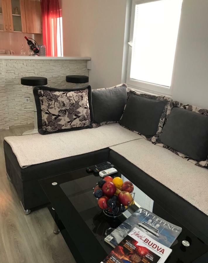شقة Apartman Djordje 1 بودفا المظهر الخارجي الصورة